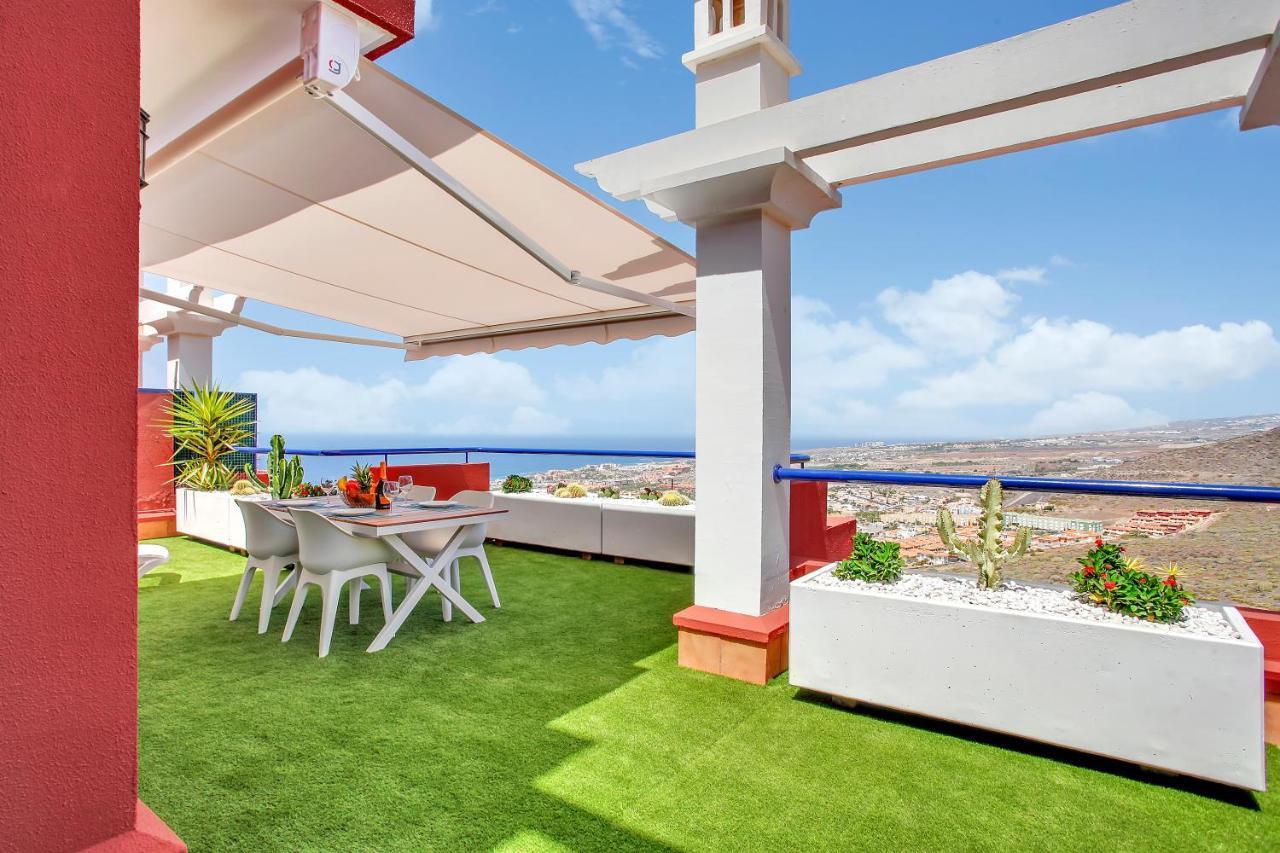 Wonderful View, Huge Terrace Solarium, Private Parking Apartman Costa Adeje  Kültér fotó