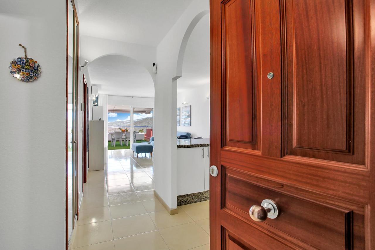 Wonderful View, Huge Terrace Solarium, Private Parking Apartman Costa Adeje  Kültér fotó